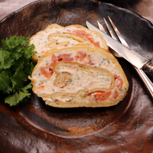 Pfannkuchenroulade_mit_Lachsfrischkaese_Kamp_Ulrike_3 Pfannkuchenroulade_mit_Lachsfrischkaese_Kamp_Ulrike_3