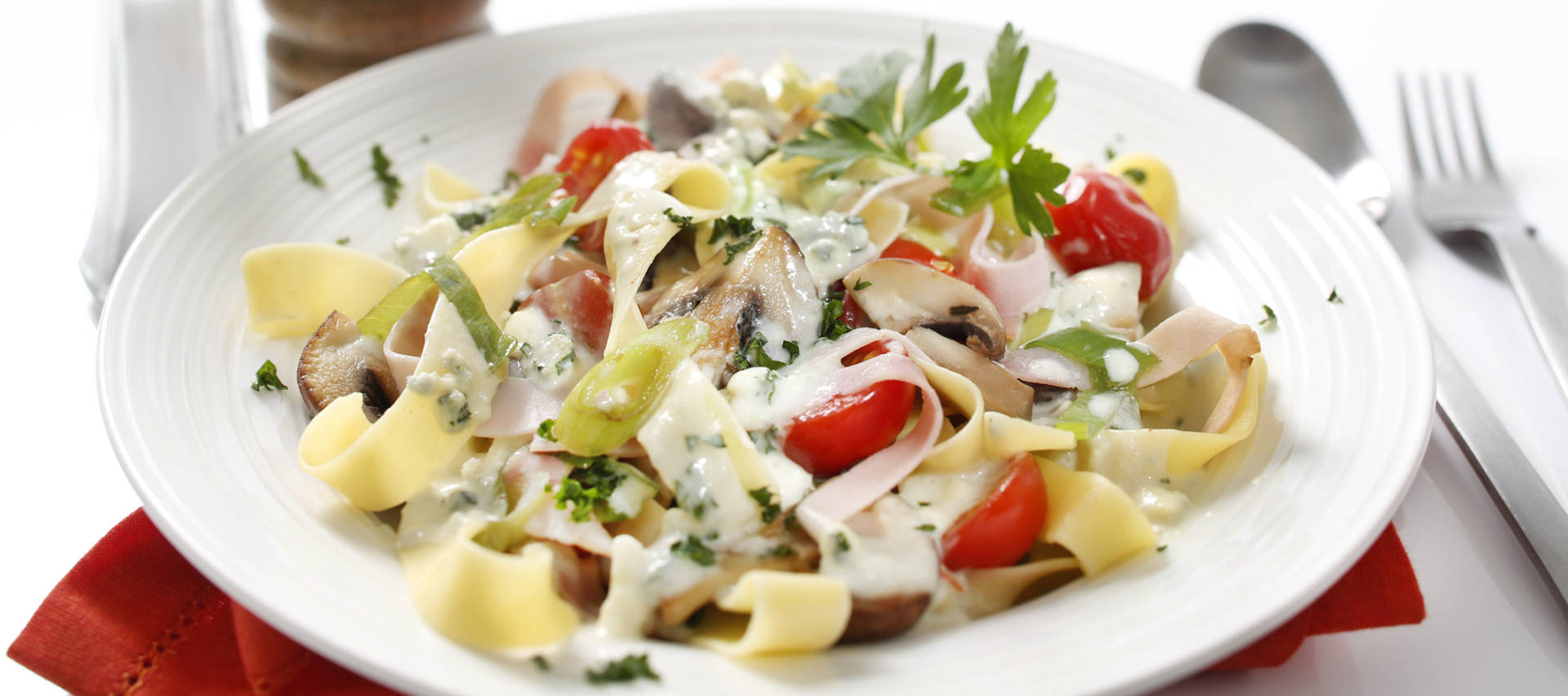 Käse-Tagliatelle - Landgemachtes Käse-Tagliatelle - Landgemachtes