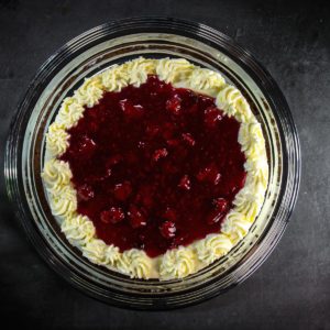 Schmandtorte_mit_roter_Gruetze_Landgemachtes-80 Schmandtorte mit Roter Grütze