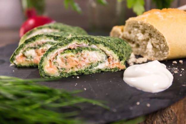 Lachsrolle_mit_Spinat_und_Frischkaese_8