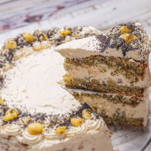 Mohn-Stachelbeertorte mit Marzipan © Landgemachtes/Knösel