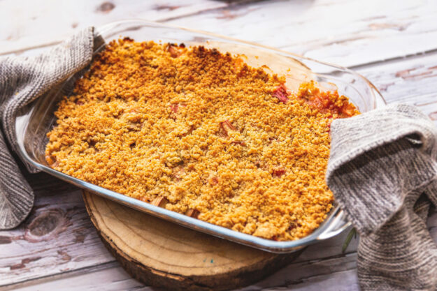 Rhabarbercrumble_Landgemachtes-43