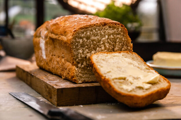 Landgemachtes_Dinkel-Hefebrot_02