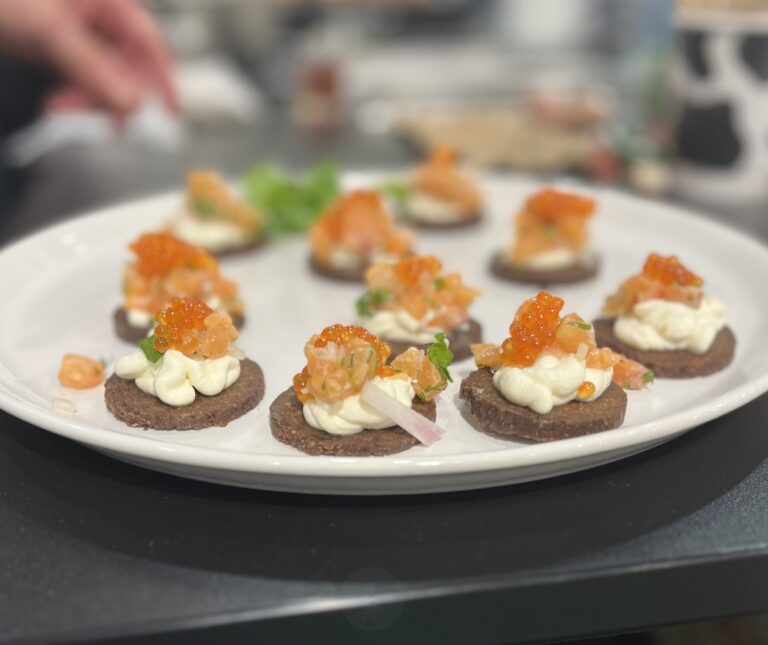 Lachsforellen-Tartar-Häppchen - Landgemachtes