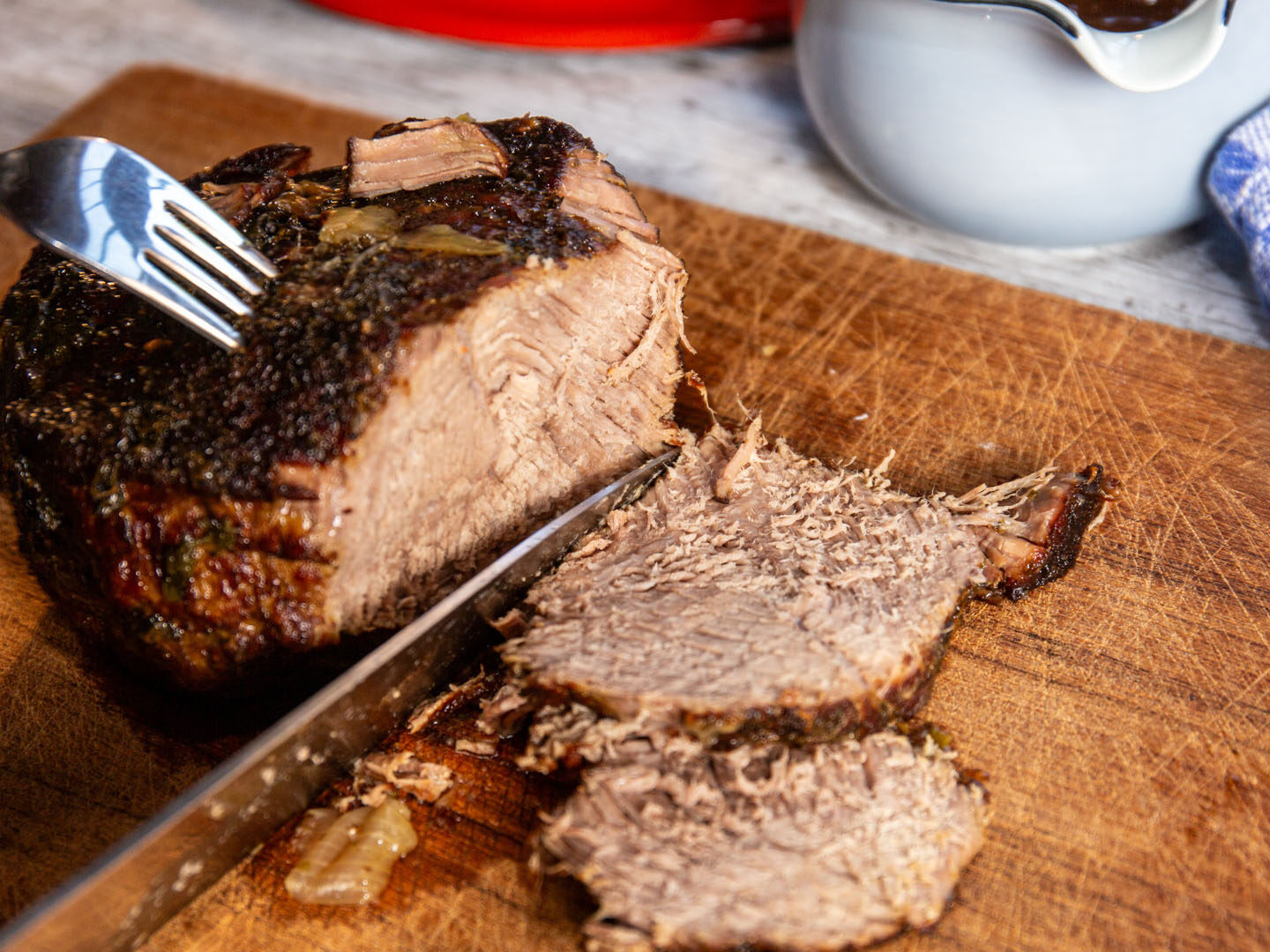 Klassischer Rinderbraten mit Rahmsoße
