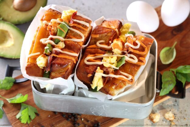 Käse-Rührei-Sandwich