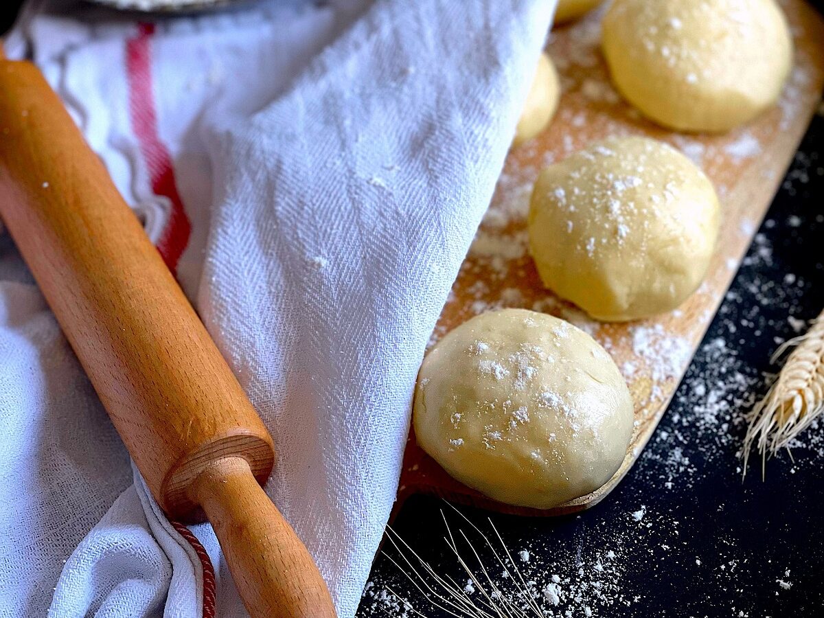 Milchbrötchen