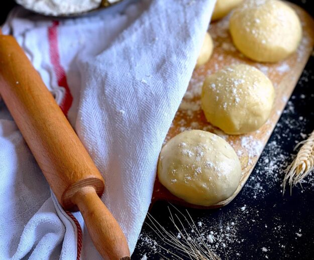 Milchbrötchen