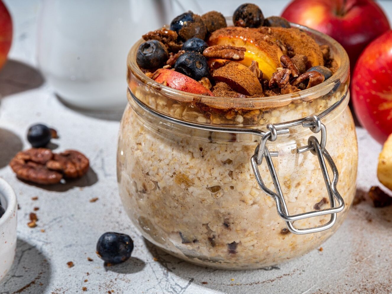 Apfelkuchen über Nacht – Overnight Oats mit Apfel und Zimt Apfelkuchen über Nacht - Overnight Oats mit Apfel und Zimt