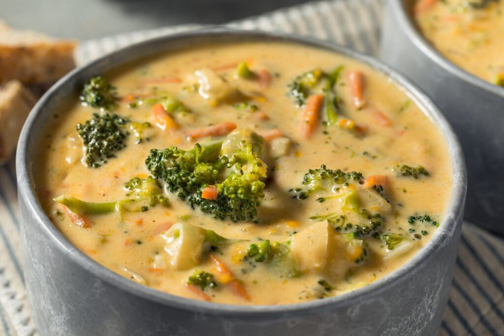 Brokkoli-Käse-Suppe Brokkoli-Käse-Suppe