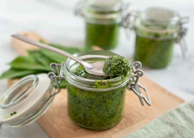 Bärlauchpesto